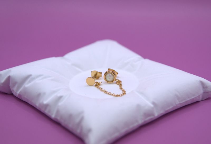 Opal Chain Øredobber