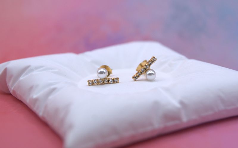 Golden Pearl Line Studs